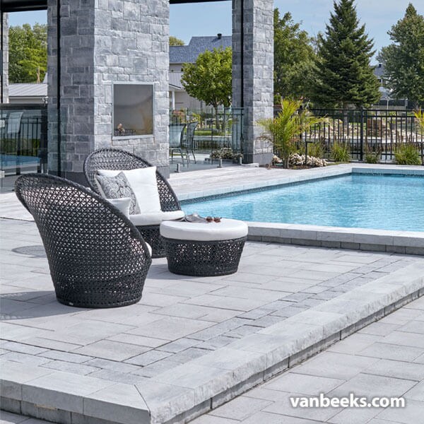 Permacon Lafitt Plus Capping